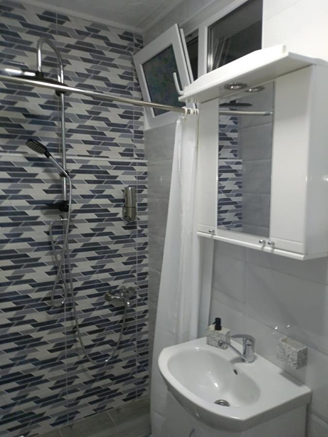 Apartman Iva Zaječar Buitenkant foto
